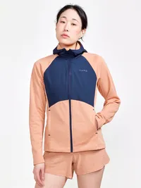 1912467-791396_ADV Essence Jersey Hood Jacket W_Closeup1.jpg